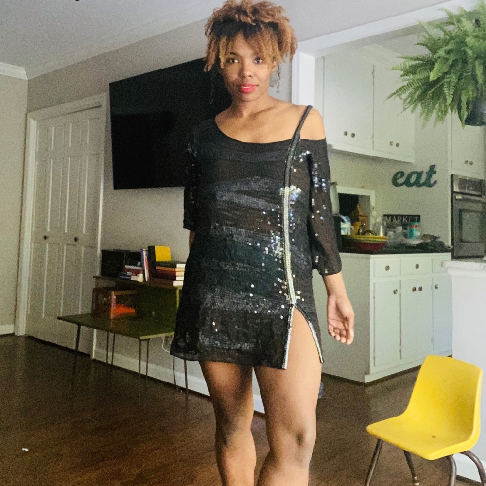 Foley and Corinna dress